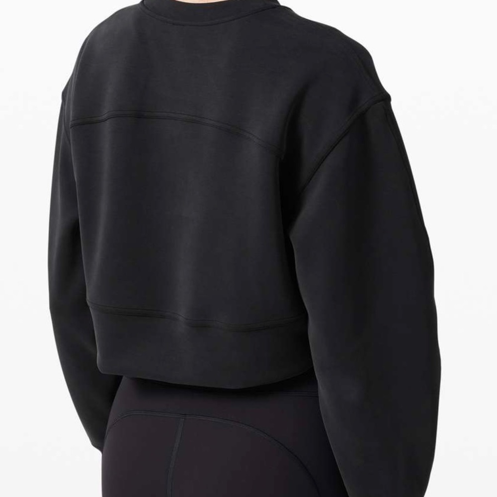 Lululemon soft ambitions cropped crew